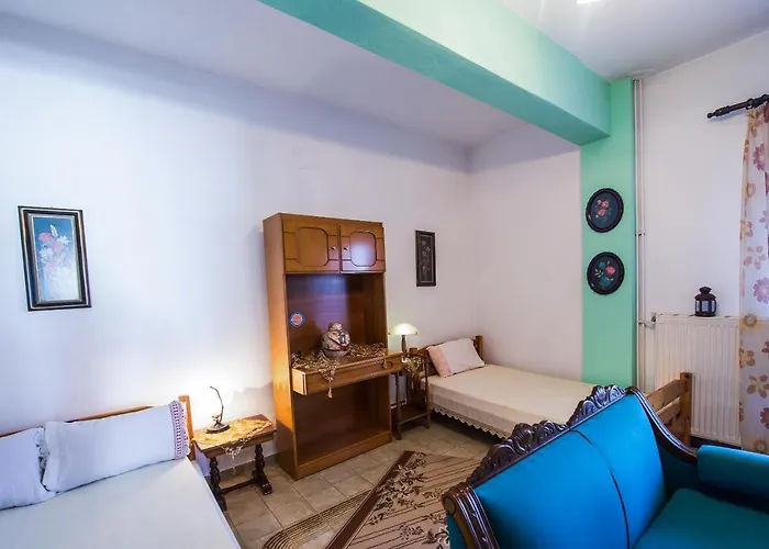 Apostolos House